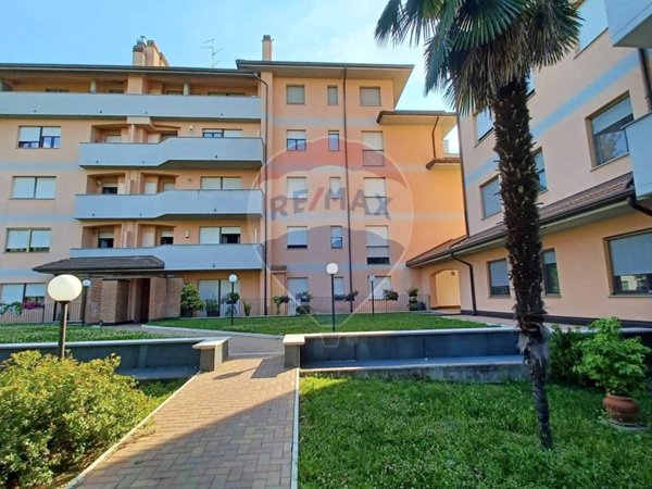 appartamento in vendita a Canegrate