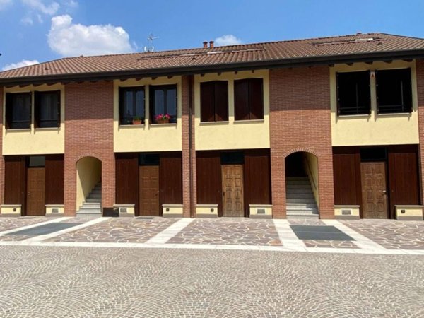 appartamento in vendita a Canegrate
