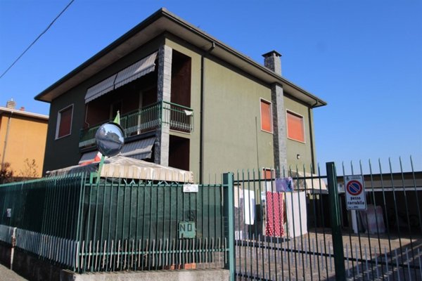 appartamento in vendita a Canegrate