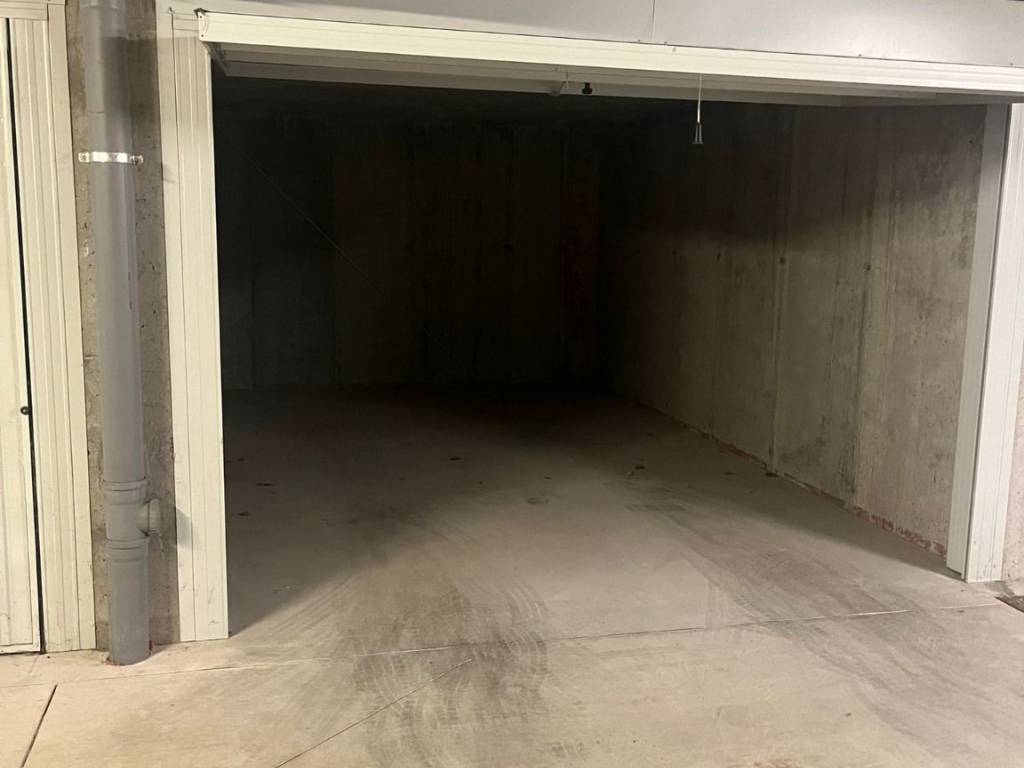 box auto in vendita a Canegrate