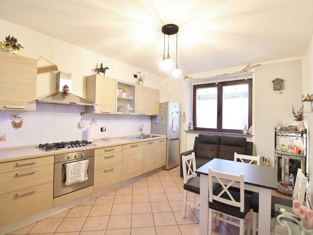 appartamento in vendita a Canegrate