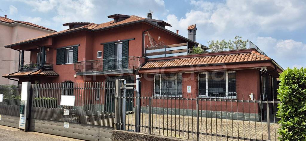 appartamento in vendita a Canegrate