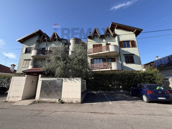 appartamento in vendita a Canegrate