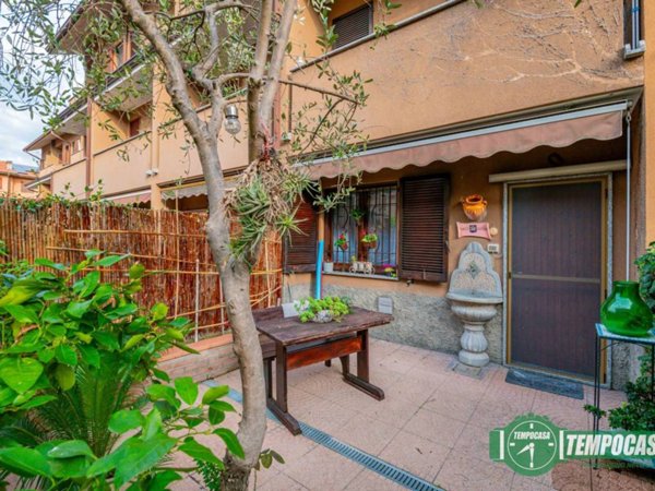casa indipendente in vendita a Carpiano
