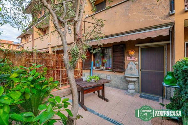 casa indipendente in vendita a Carpiano