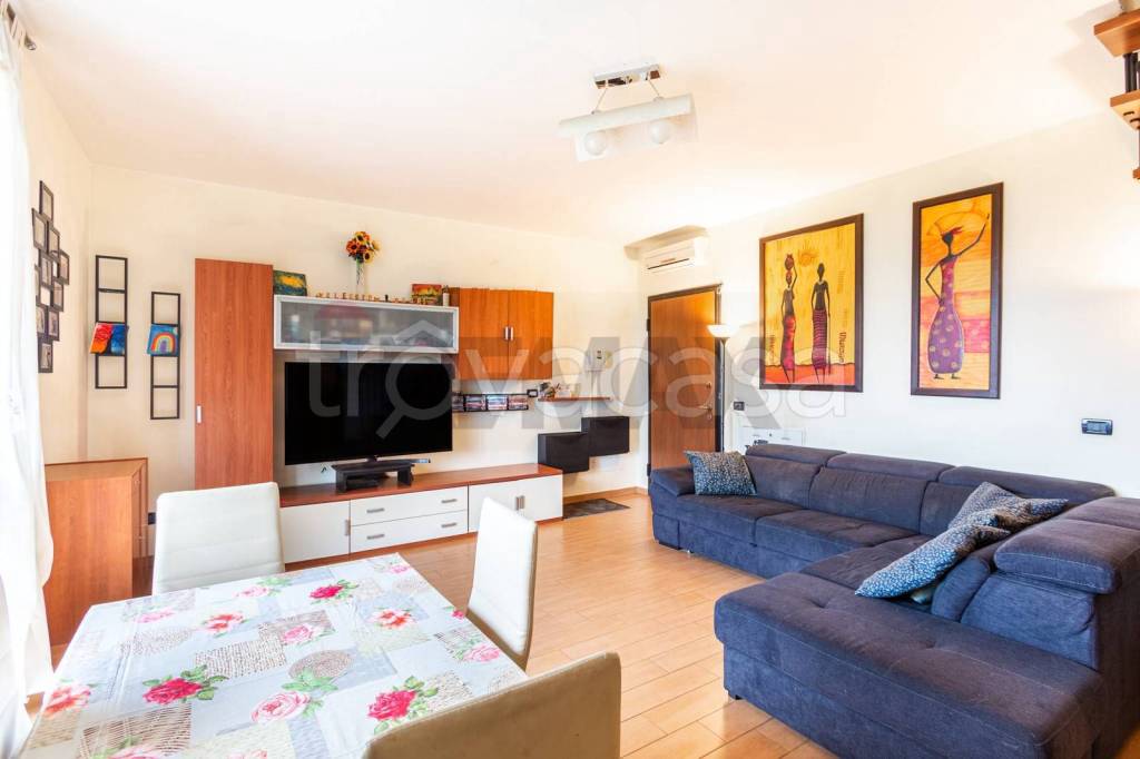 appartamento in vendita a Carpiano