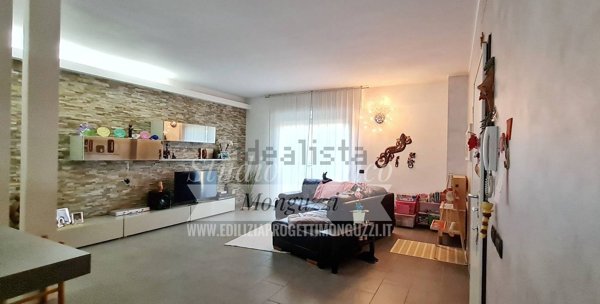 appartamento in vendita a Carugate