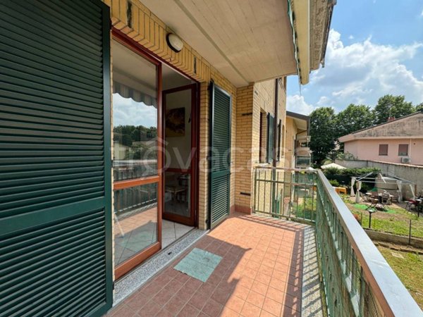 appartamento in vendita a Carugate