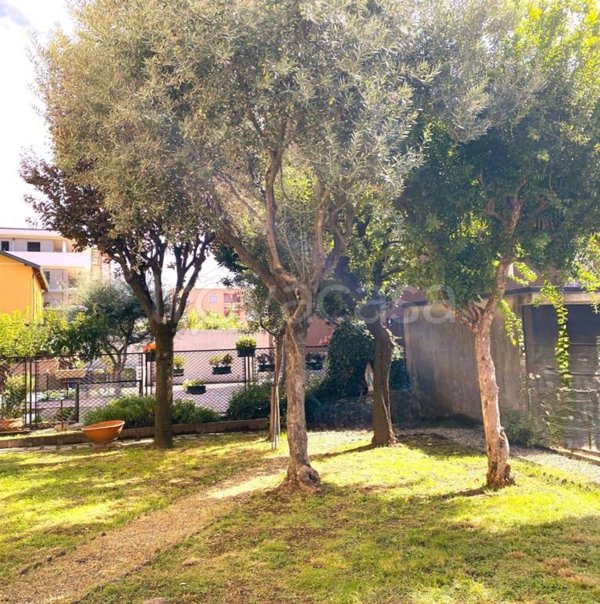 appartamento in vendita a Carugate