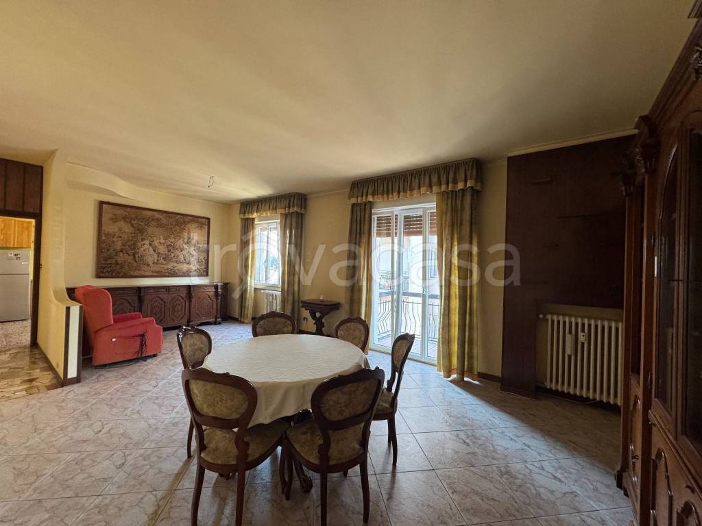 appartamento in vendita a Carugate