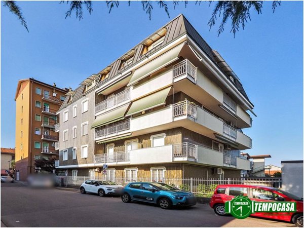 appartamento in vendita a Carugate