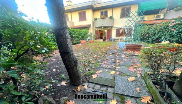 casa indipendente in vendita a Carugate