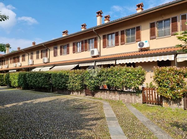 appartamento in vendita a Carugate