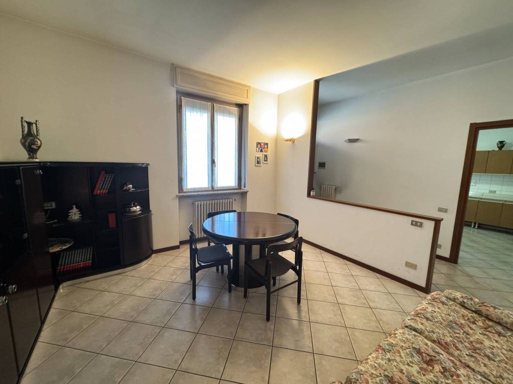 appartamento in vendita a Carugate