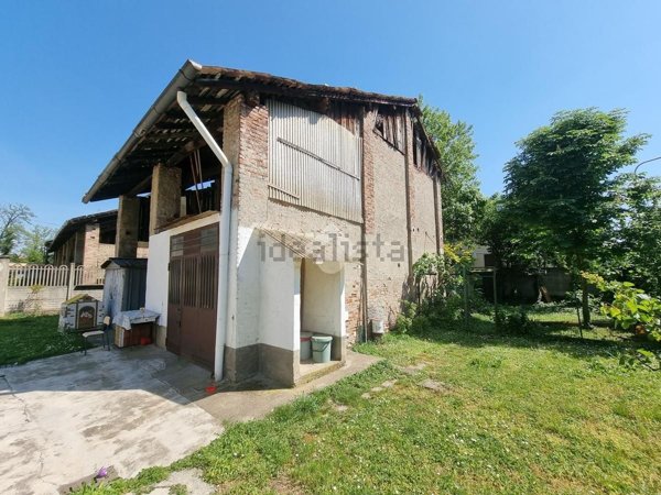 appartamento in vendita a Carugate