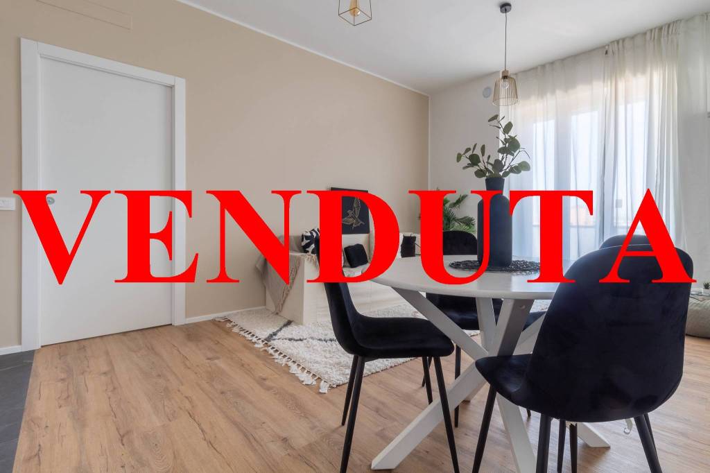 appartamento in vendita a Carugate