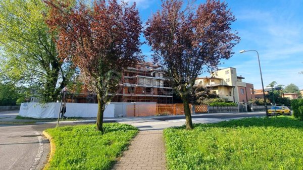 appartamento in vendita a Carugate