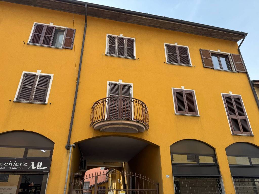 appartamento in vendita a Carugate