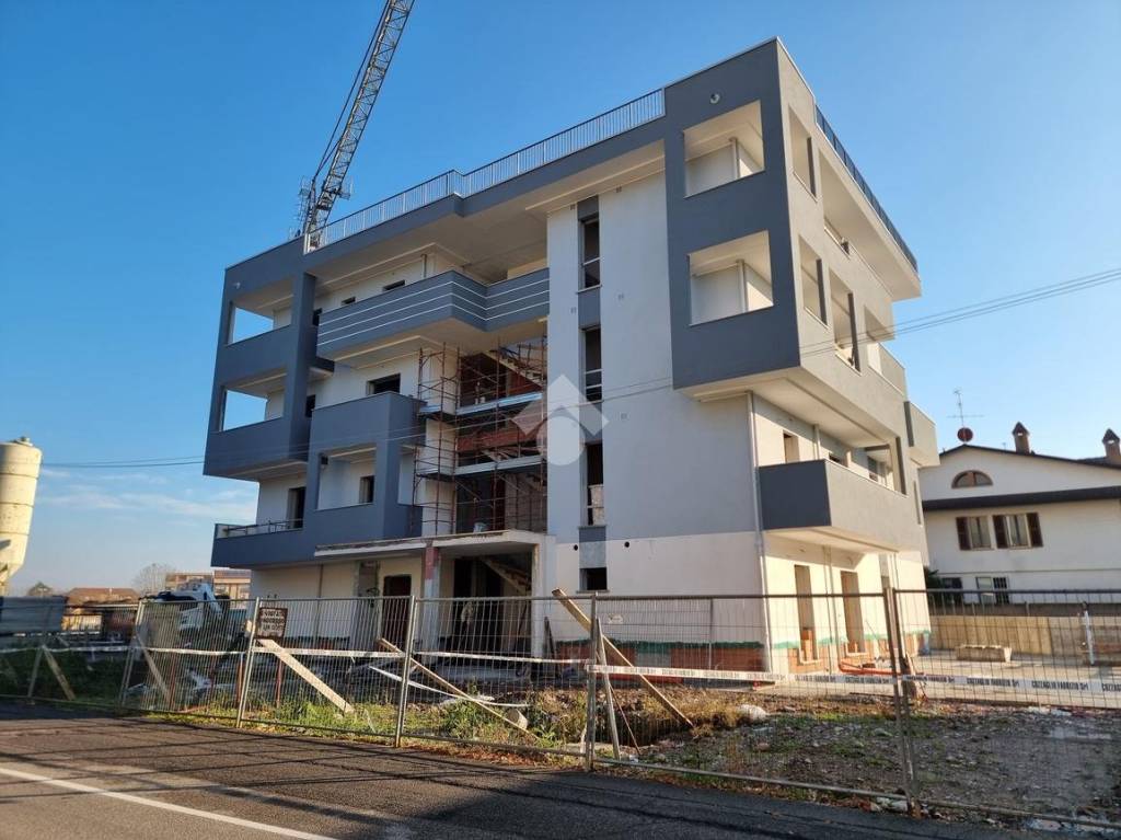 appartamento in vendita a Carugate