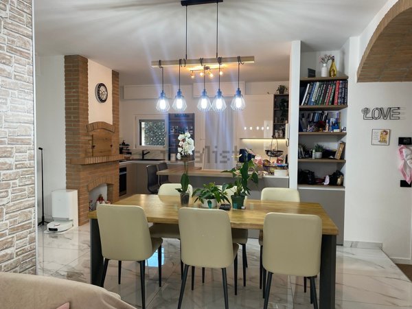 appartamento in vendita a Carugate