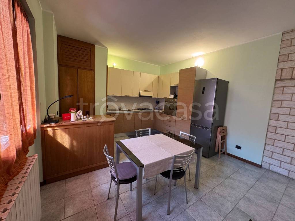 appartamento in vendita a Carugate