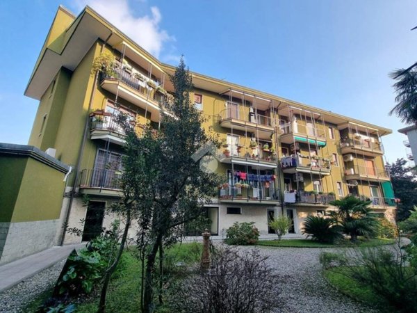 appartamento in vendita a Carugate