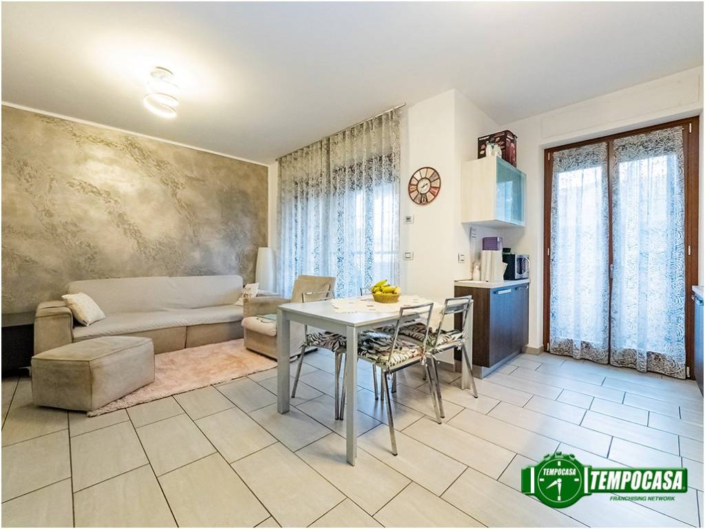 appartamento in vendita a Carugate