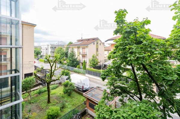 appartamento in vendita a Carugate