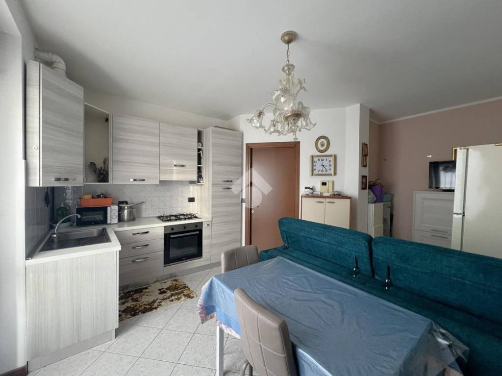 appartamento in vendita a Carugate