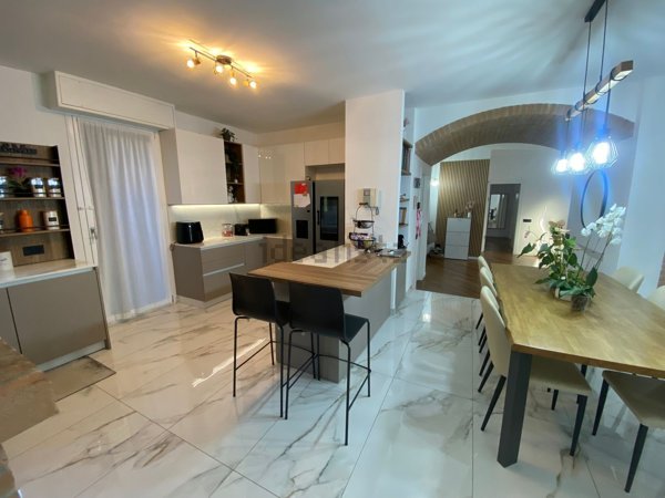 appartamento in vendita a Carugate