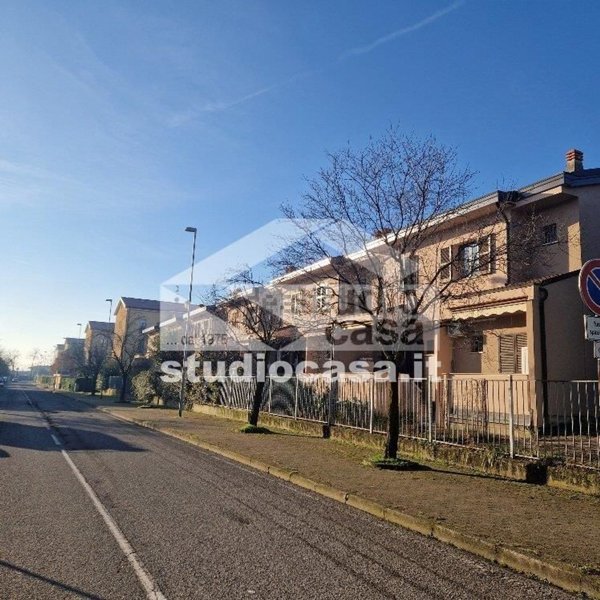 appartamento in vendita a Carugate