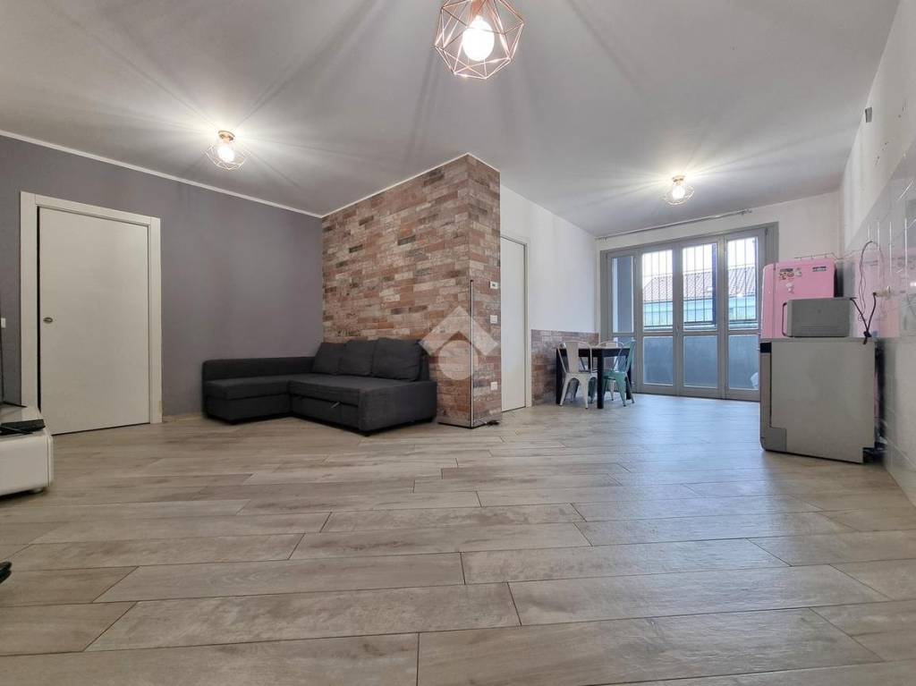 appartamento in vendita a Carugate