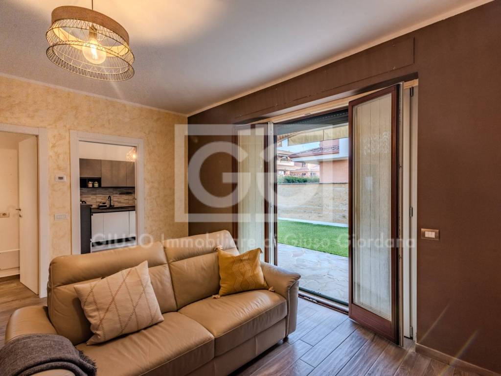 appartamento in vendita a Carugate