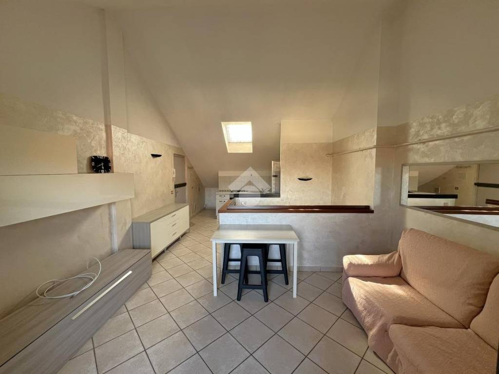 appartamento in vendita a Carugate