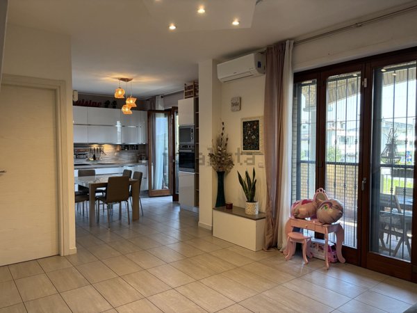 appartamento in vendita a Carugate