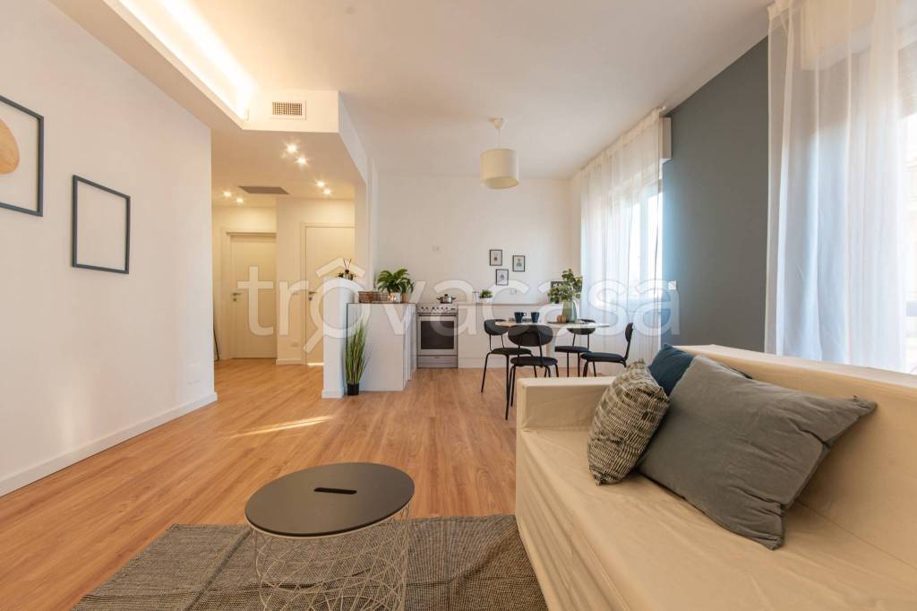 appartamento in vendita a Carugate