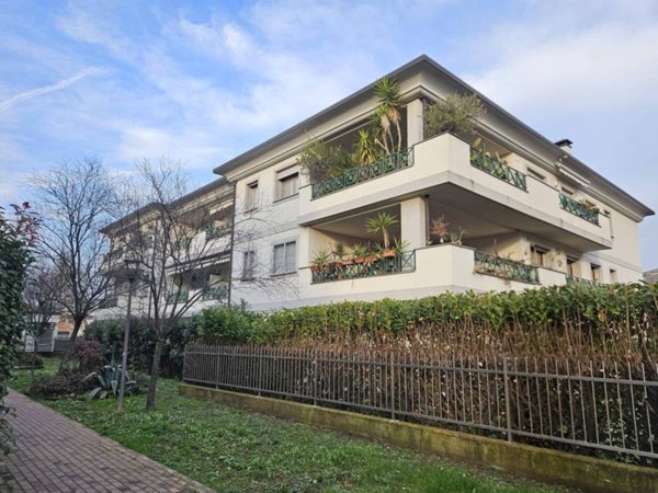 appartamento in vendita a Carugate