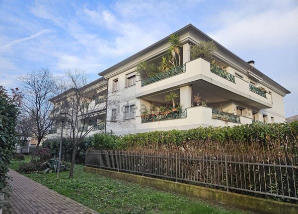 appartamento in vendita a Carugate