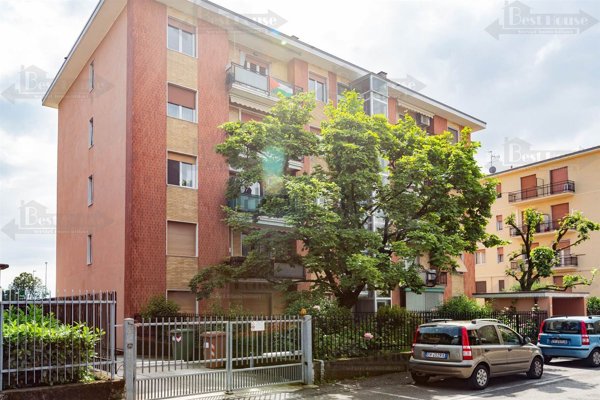 appartamento in vendita a Carugate