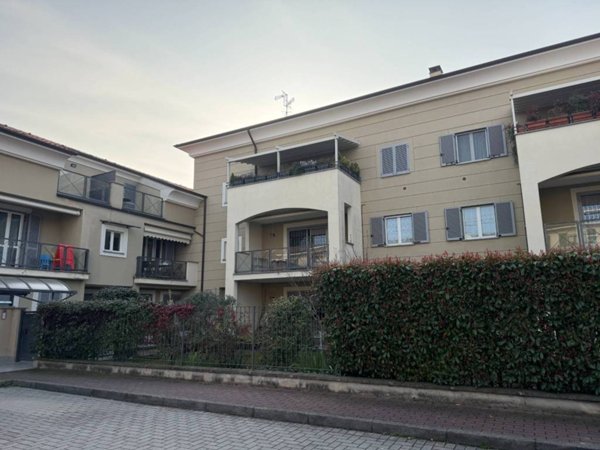 appartamento in vendita a Carugate