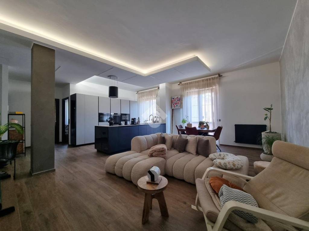 appartamento in vendita a Carugate