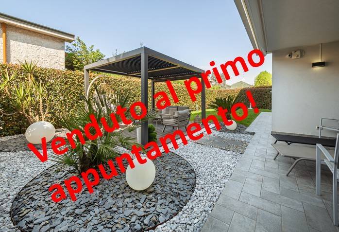 appartamento in vendita a Carugate