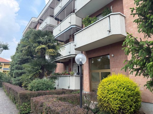 appartamento in vendita a Carugate