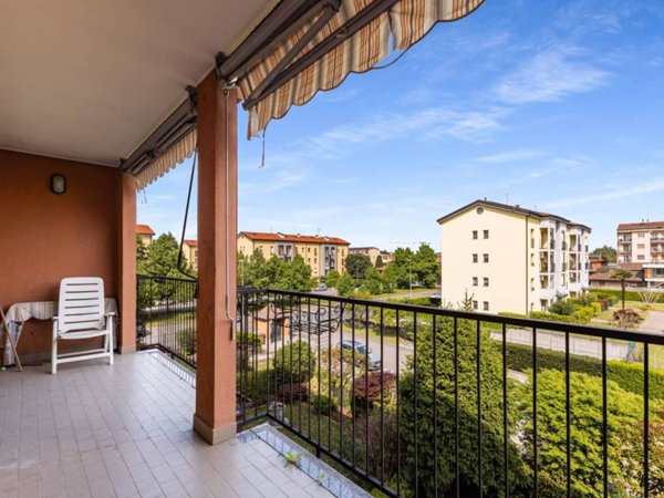appartamento in vendita a Carugate