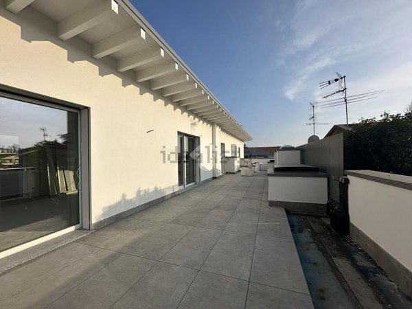 appartamento in vendita a Carugate