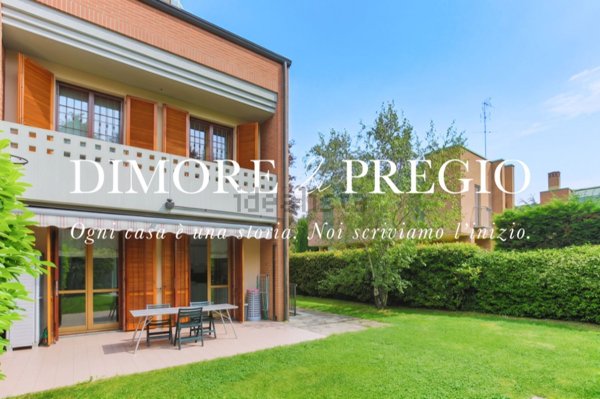 casa indipendente in vendita a Carugate