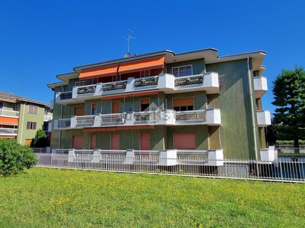 appartamento in vendita a Carugate