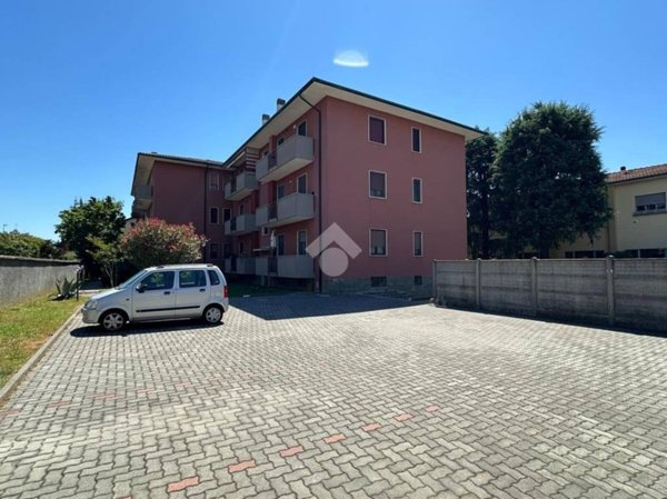 appartamento in vendita a Carugate