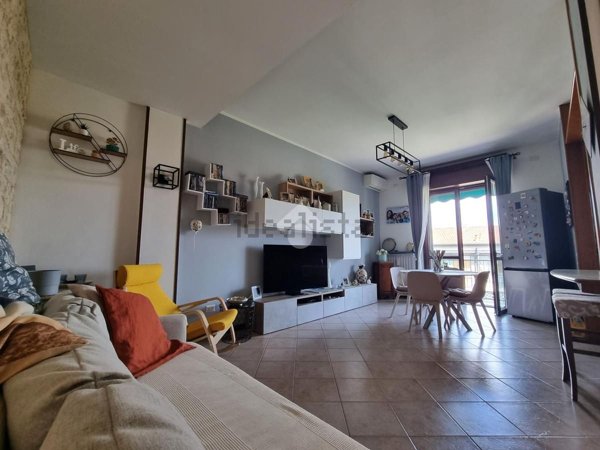 appartamento in vendita a Carugate
