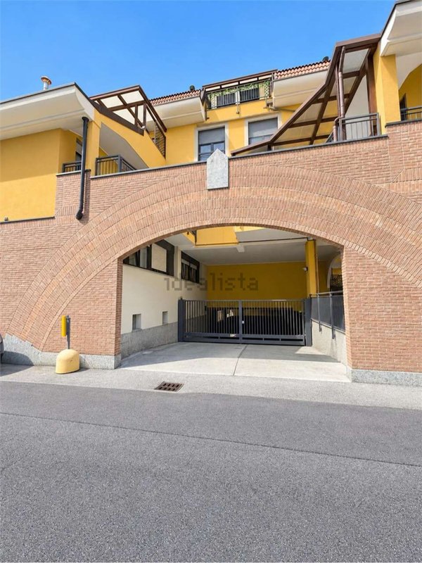 appartamento in vendita a Carugate